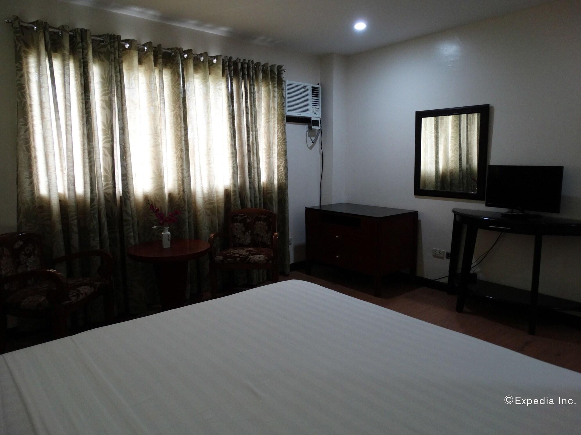 Panda Tea Garden Suites Tagbilaran Extérieur photo