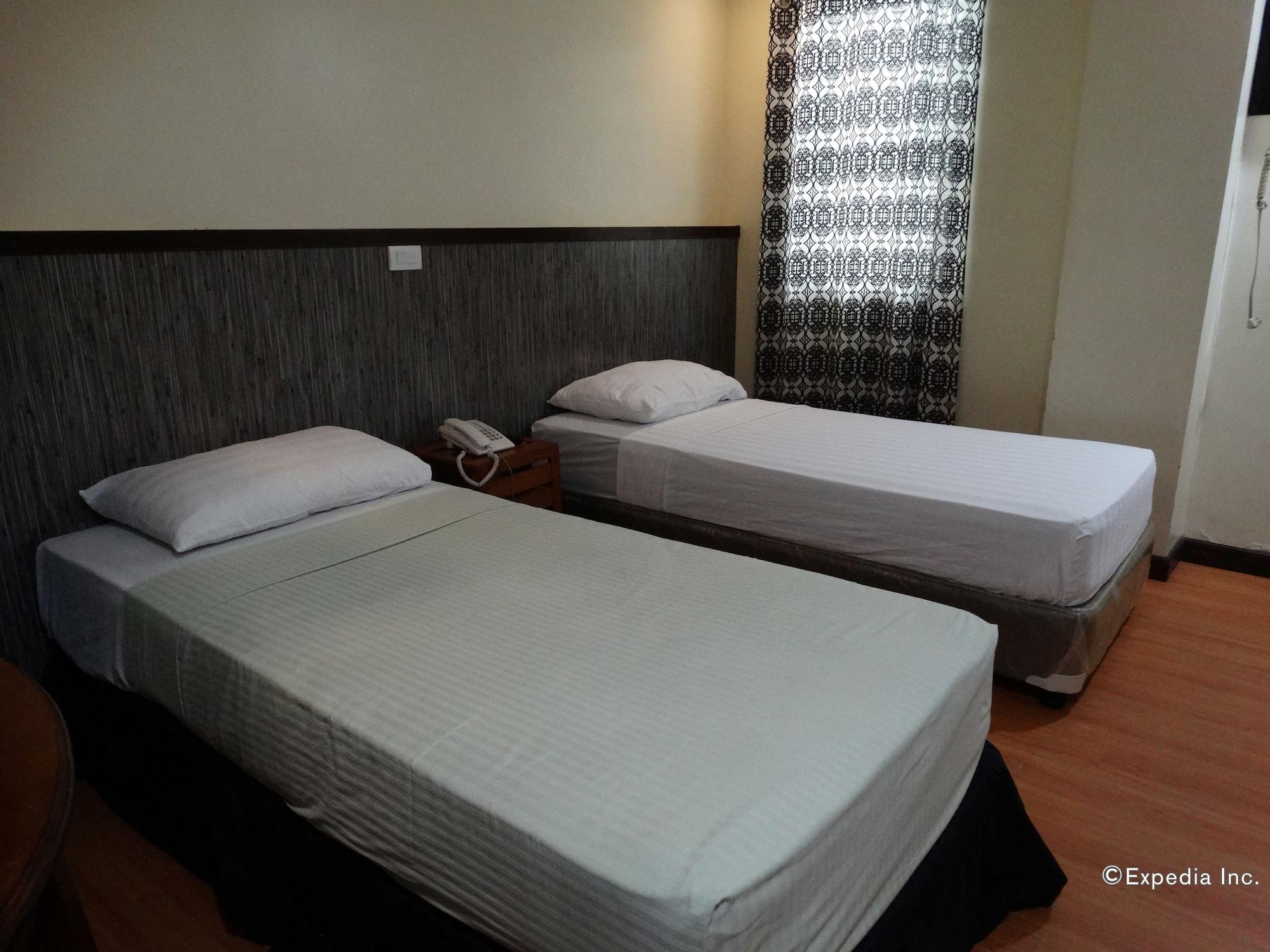 Panda Tea Garden Suites Tagbilaran Extérieur photo