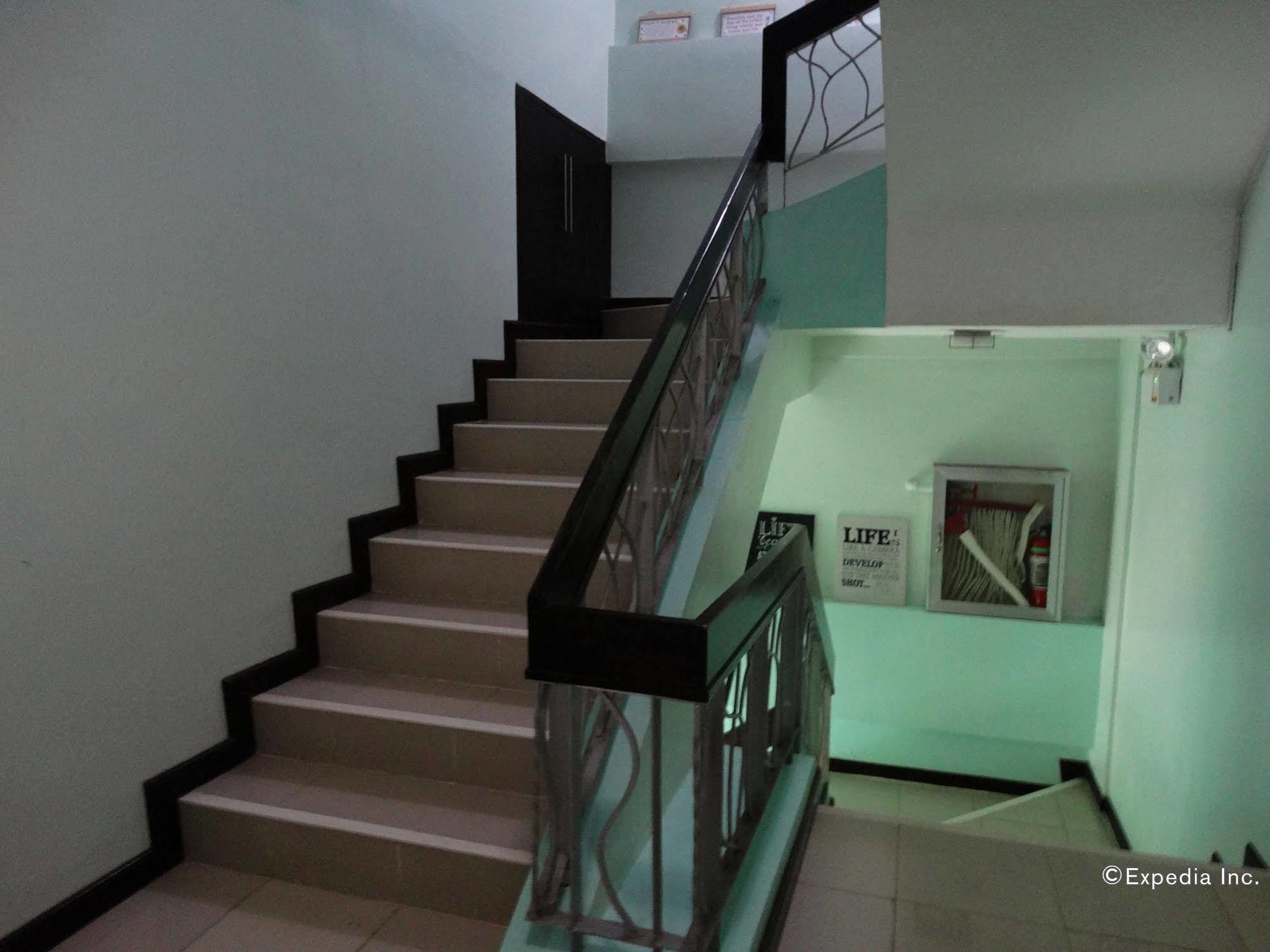 Panda Tea Garden Suites Tagbilaran Extérieur photo